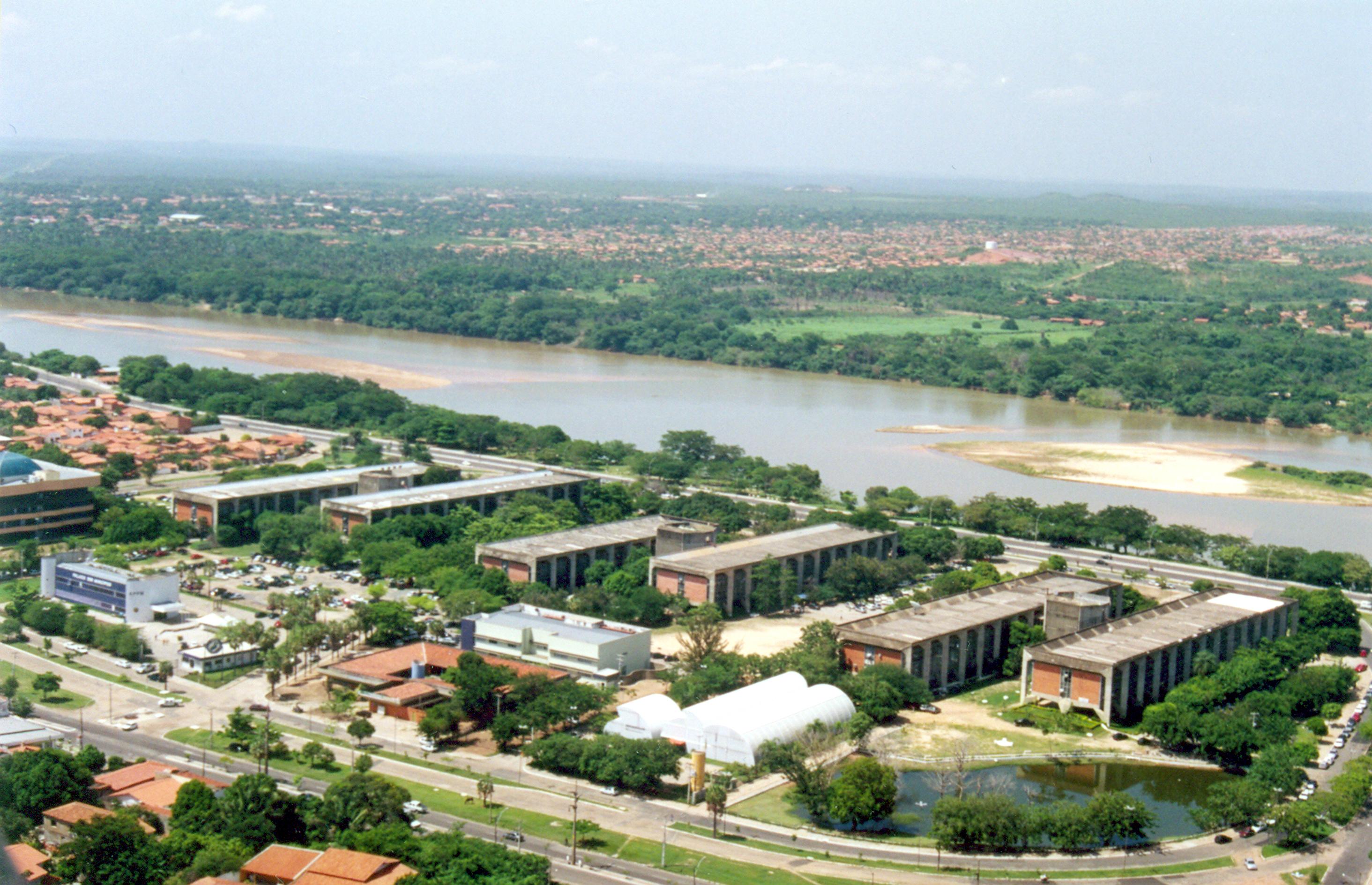 centro administrativo.jpg